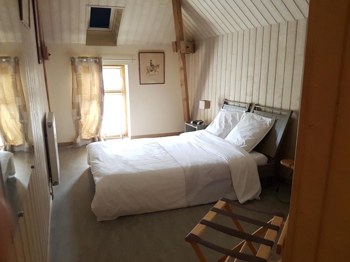 ホテル Logis Relais Des Cailleres サン・パヴァス エクステリア 写真