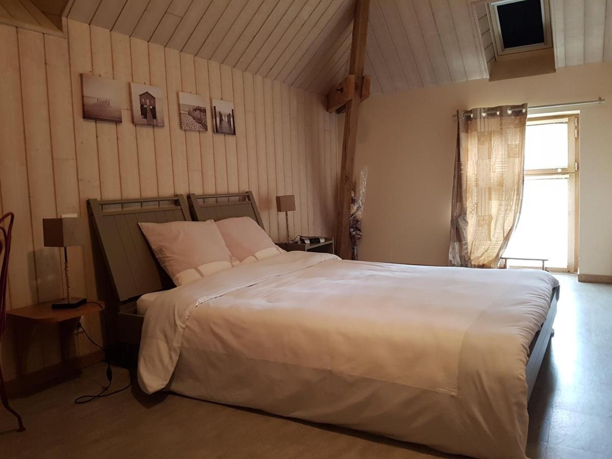 ホテル Logis Relais Des Cailleres サン・パヴァス エクステリア 写真